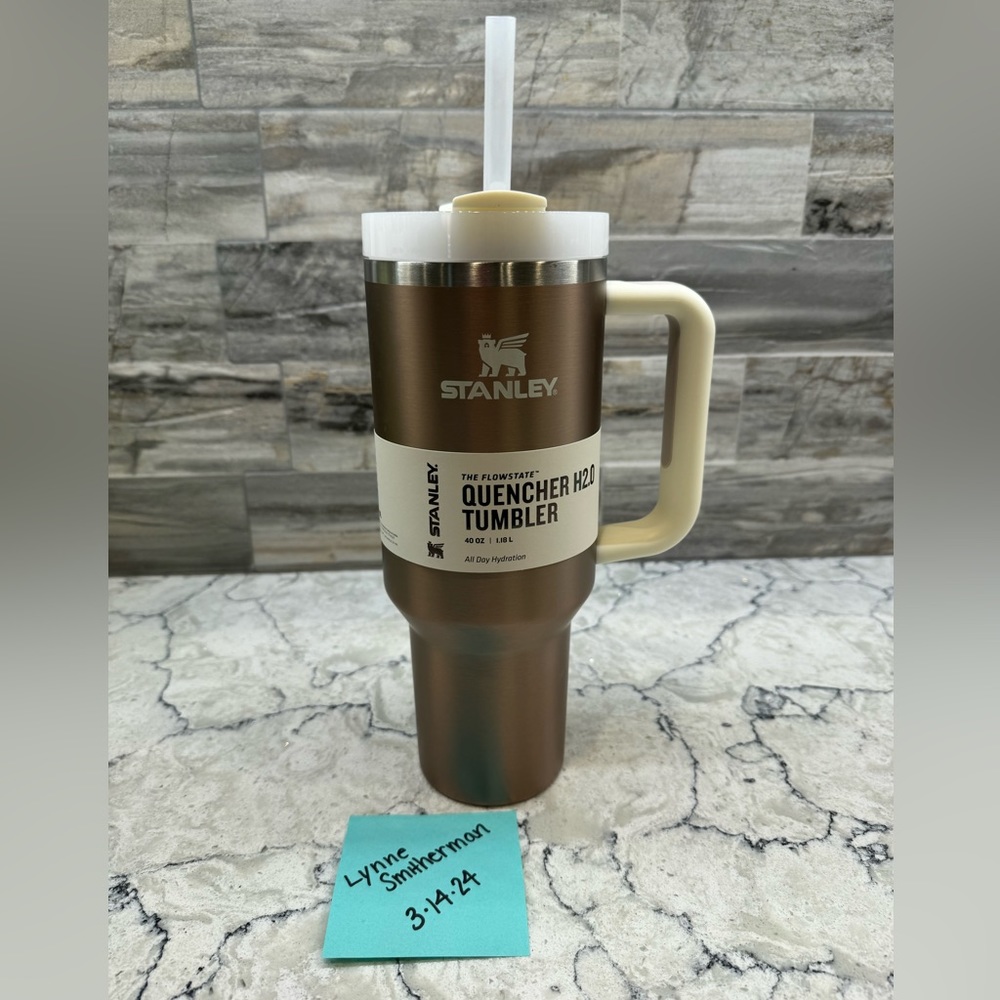Stanley ROSE QUARTZ GLOW, 40oz, NWT